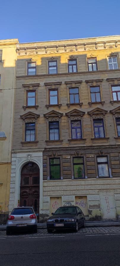 2-Room Appartment Near Westbahnhof Viena Exterior foto